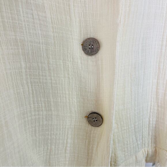Loveriche cream gauzy lagenlook coastal button boxy medium - Picture 8 of 8